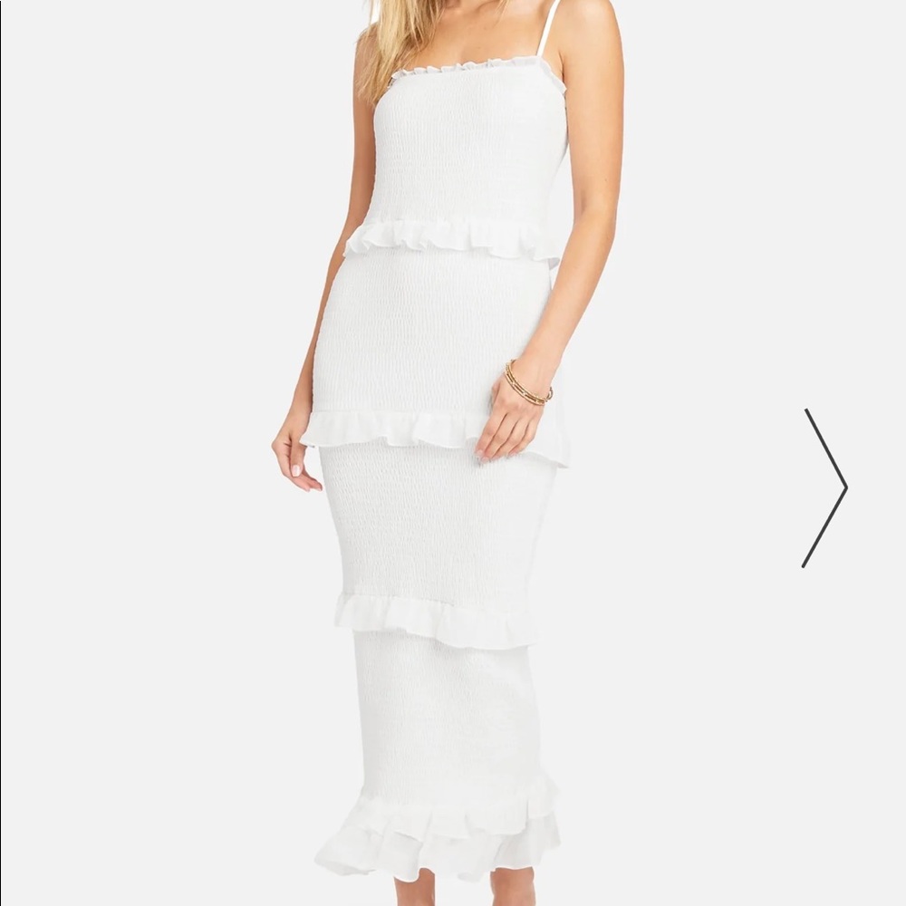 BEBE GEORGETTE SMOCKED MIDI DRESS